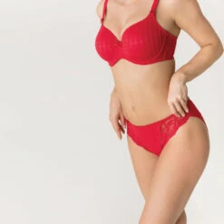 PRIMADONNA Slip Madison Rouge 11 PRIMADONNA Slip Madison Rouge -Sousvêtement Soldes slip femme primadonna madison rouge5