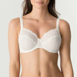 Sousvêtement Soldes -Sousvêtement Soldes soutien gorge primadonna couture naturel 1