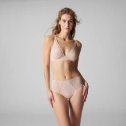 Simone Perele Soutien-gorge Sans Armatures Comète Sable Rosé -Sousvêtement Soldes soutien gorge sans armature simone perele comete sable rose paris4