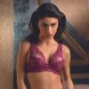 Soutien-gorge Triangle Glamour Sublime En Dentelle Fuchsia Sublime -Sousvêtement Soldes soutien gorge triangle glamour lise charmel sublime en dentelle fuchsia