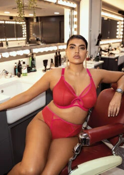 ELOMI String Kintai Cha Cha Rouge -Sousvêtement Soldes string elomi kintai cha cha rouge paris4 1